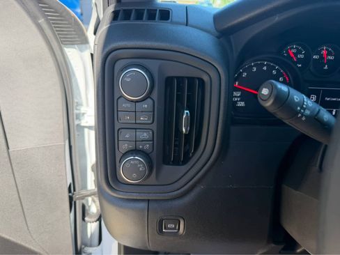 New 2026 Chevrolet Silverado 1500 W/T w/ WT Safety Package AWD/4WD image 24