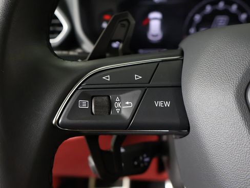 Used 2022 Lamborghini Urus image 53