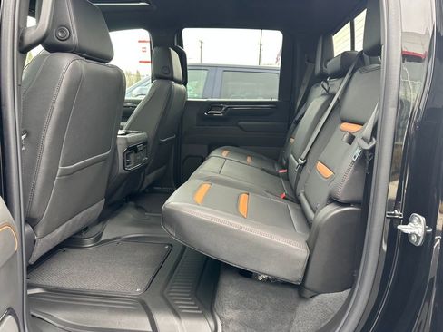 Used 2025 GMC Sierra 3500 AT4 w/ AT4 Premium Plus Package image 14