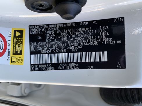 Used 2014 Toyota Highlander XLE image 36