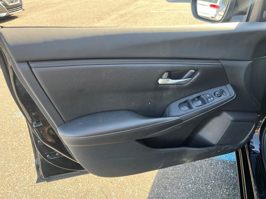 Used 2022 Nissan Sentra S w/ Trunk Package FWD image 10