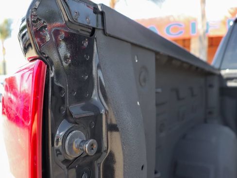 Used 2019 Chevrolet Silverado 1500 LTZ w/ LTZ Premium Package RWD image 9