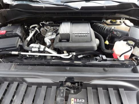 Used 2022 Chevrolet Silverado 1500 Custom Trail Boss w/ LPO, Dark Essentials Package AWD/4WD image 28