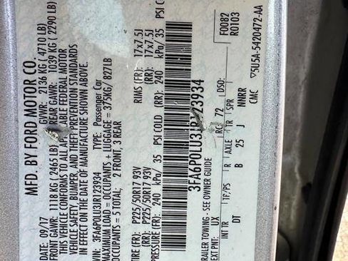 Used 2018 Ford Fusion SE image 41