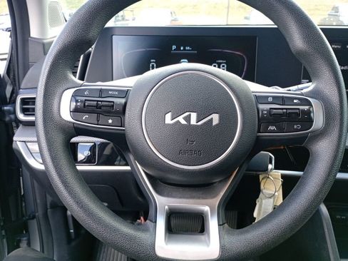 Used 2024 Kia Sportage LX AWD/4WD image 19