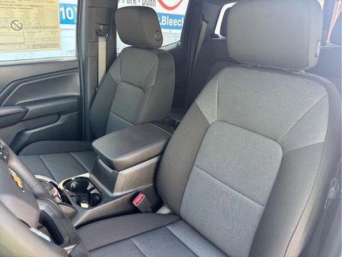 New 2025 Chevrolet Colorado W/T RWD image 31