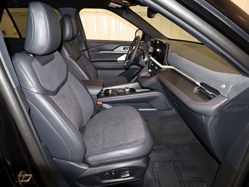 New 2026 Ford Explorer ST w/ Sun And Sound Package image 19