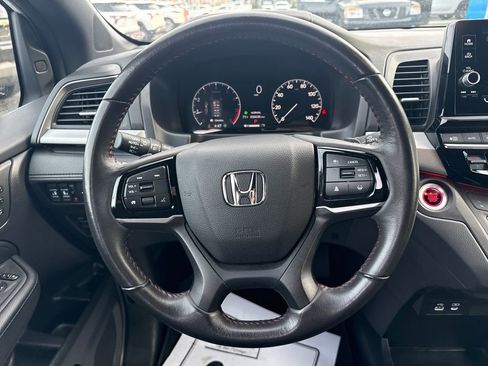 Used 2025 Honda Odyssey Sport-L image 18