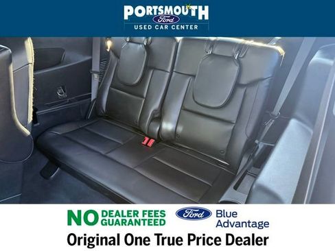 Used 2022 Ford Explorer XLT w/ Equipment Group 202A image 8