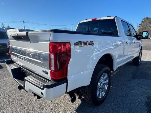 Certified 2022 Ford F250 Platinum image 3