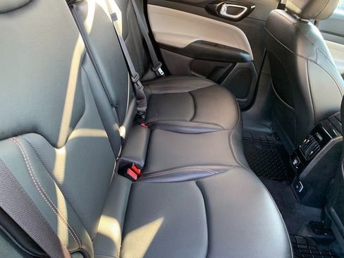 Used 2022 Jeep Compass Limited image 14