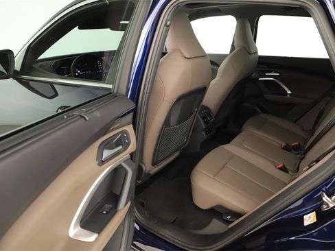 Certified 2025 Audi Q5 Prestige image 27