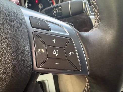 Used 2015 Mercedes-Benz GL 450 4MATIC image 22