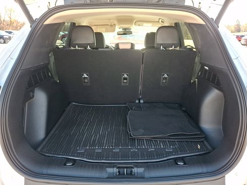 Used 2020 Ford Escape Titanium image 32