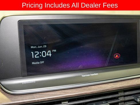Used 2022 Kia Telluride SX w/ Nightfall Edition Package AWD/4WD image 16