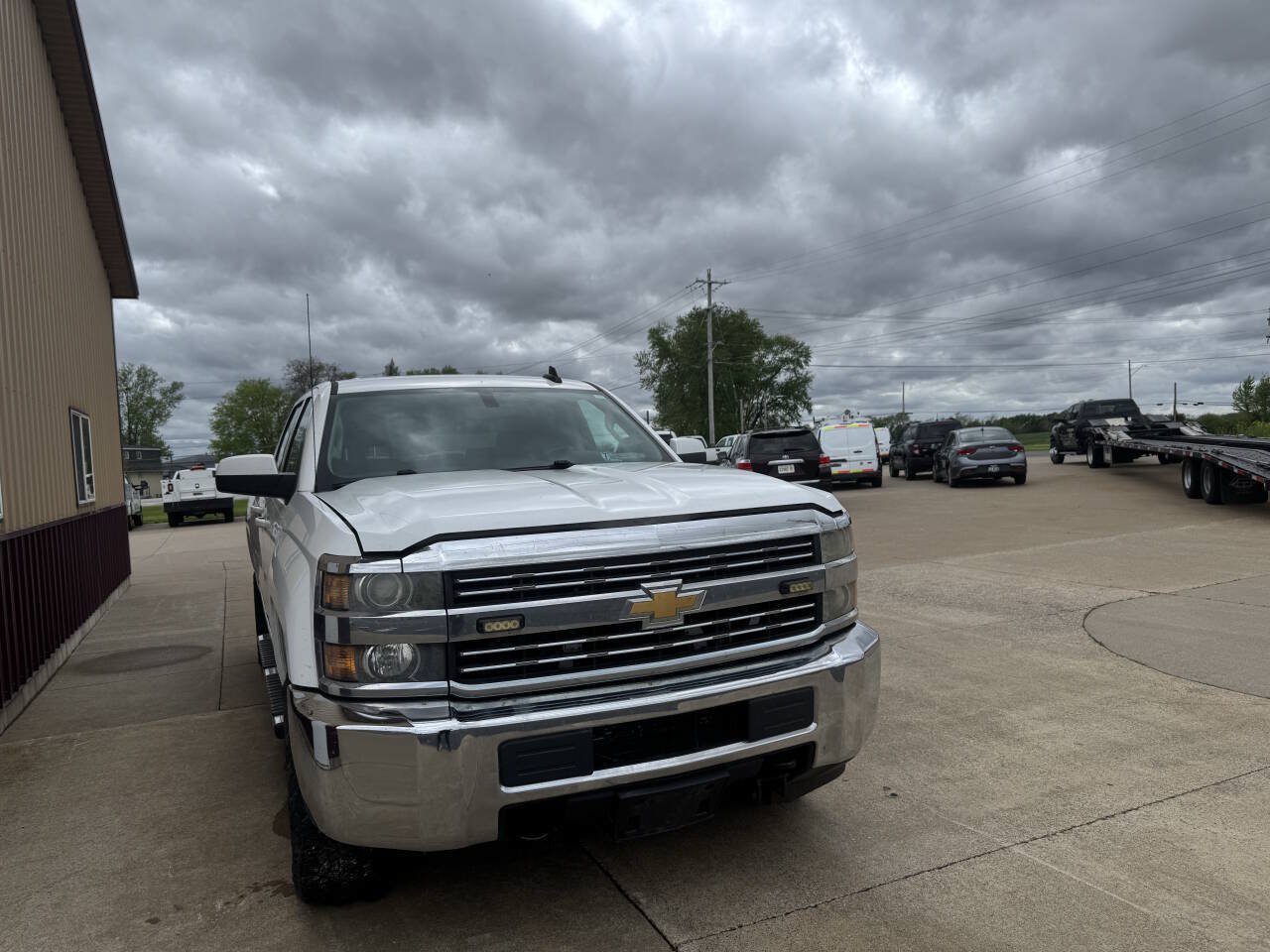 Used 2015 Chevrolet Silverado 2500 LT AWD/4WD image 4