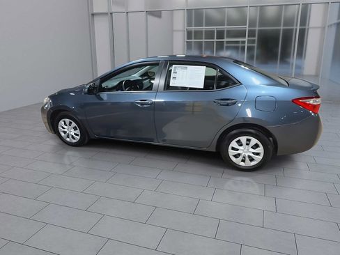 Used 2015 Toyota Corolla LE FWD image 6