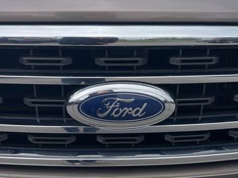 Used 2021 Ford F150 XLT w/ Equipment Group 302A High AWD/4WD image 13