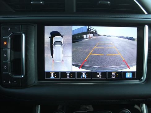 Used 2021 GMC Yukon Denali w/ Denali Premium Package AWD/4WD image 33