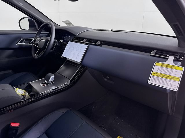 New 2026 Land Rover Range Rover Velar S AWD/4WD image 31