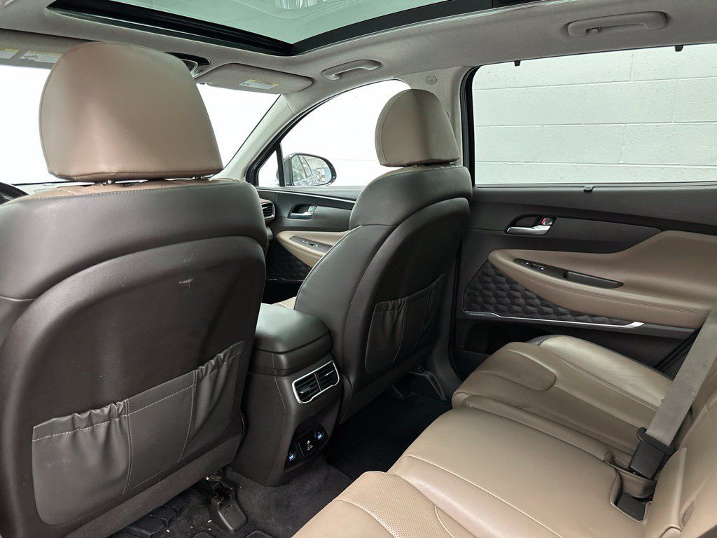 Used 2022 Hyundai Santa Fe Limited AWD/4WD image 22