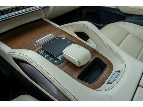 Used 2022 Mercedes-Benz GLE 350 image 27