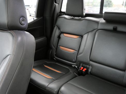 Certified 2021 GMC Sierra 1500 AT4 w/ AT4 Premium Package AWD/4WD image 12