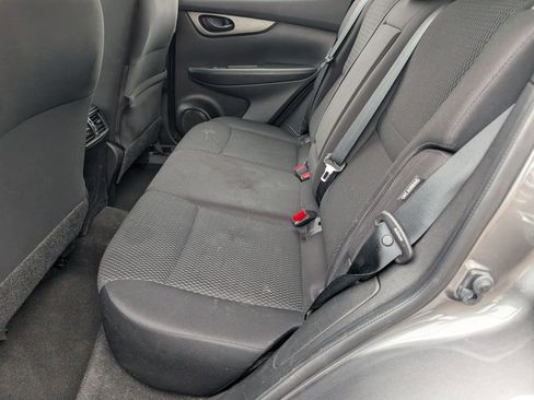 Used 2020 Nissan Rogue Sport S image 8