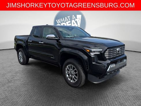 Used 2024 Toyota Tacoma Limited w/ Limited Package (LT) AWD/4WD image 1