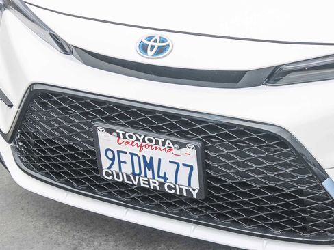 Certified 2023 Toyota Corolla SE FWD image 6
