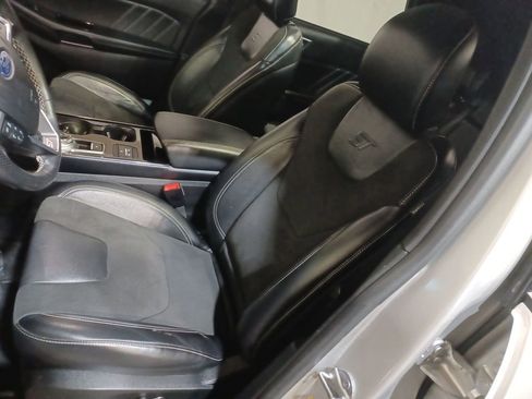 Used 2019 Ford Edge ST w/ Equipment Group 401A image 13