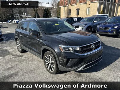 Certified 2022 Volkswagen Taos SE w/ Panoramic Sunroof Package