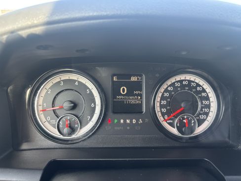 Used 2018 RAM 2500 SLT AWD/4WD image 17