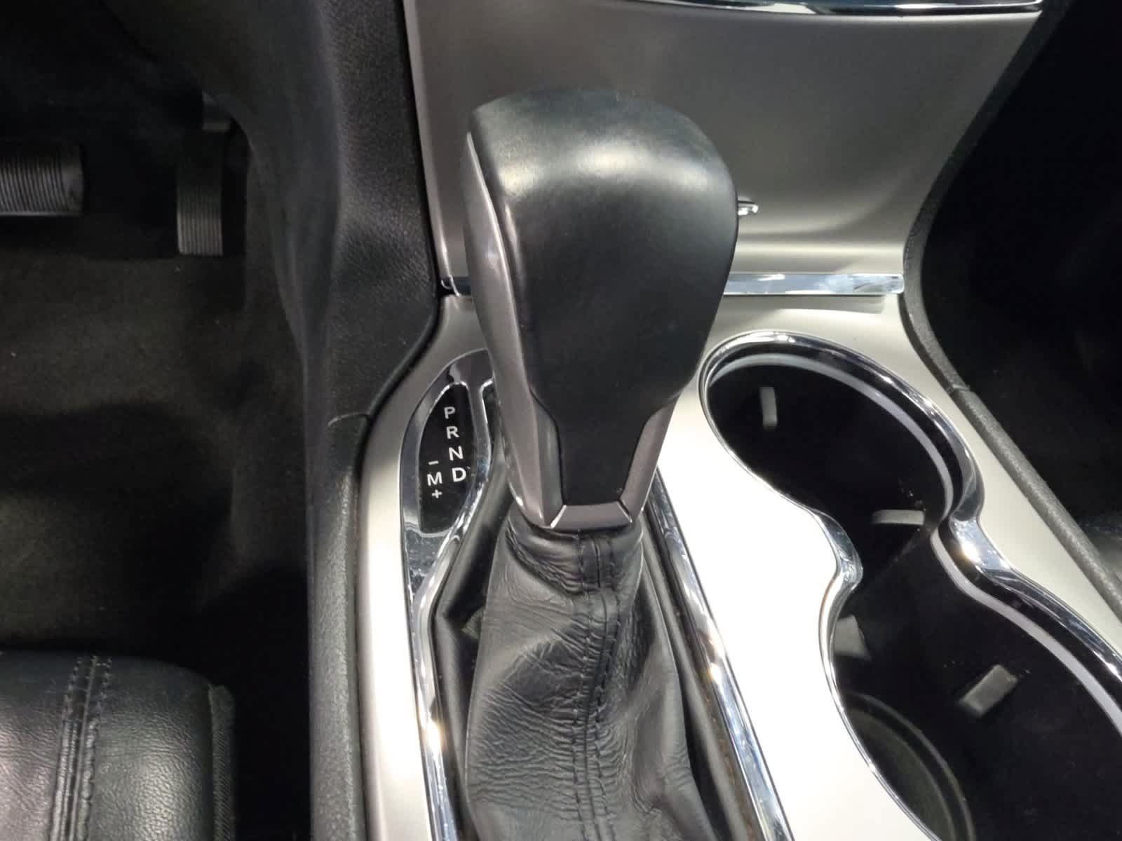 Used 2019 Jeep Grand Cherokee Limited AWD/4WD image 22