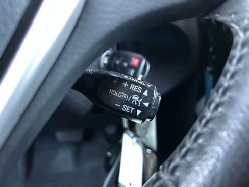 Used 2019 Toyota Corolla SE image 22