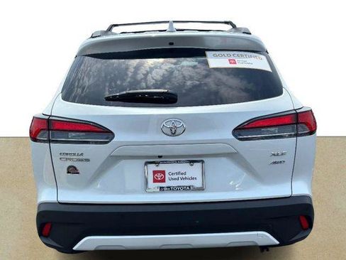 Certified 2024 Toyota Corolla Cross XLE w/ Convenience Package AWD/4WD image 5