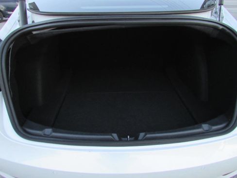 Used 2021 Tesla Model 3 Standard Range Plus image 21