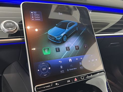 Used 2024 Mercedes-Benz S 580 4MATIC Sedan image 24