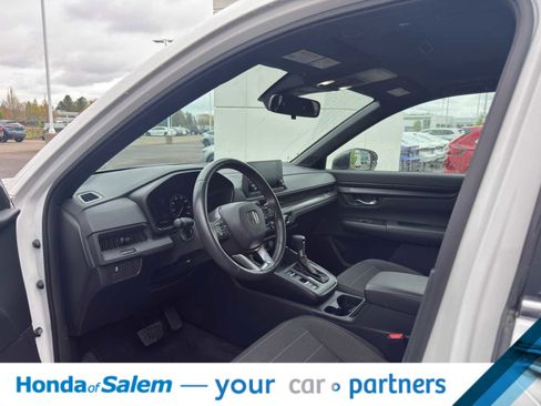 Used 2024 Honda CR-V Sport image 3