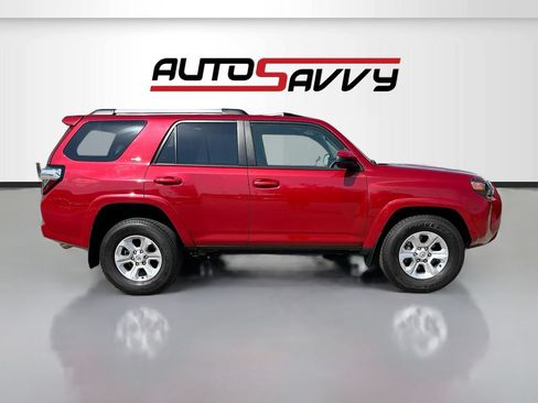 Used 2024 Toyota 4Runner SR5 RWD image 8