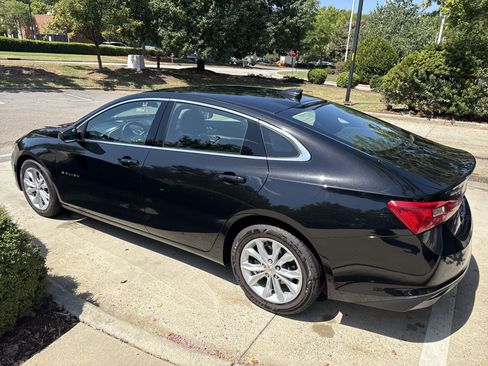 Used 2025 Chevrolet Malibu LT FWD image 44