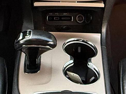 Used 2015 Jeep Grand Cherokee Overland AWD/4WD image 25
