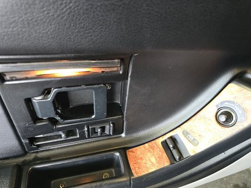 Used 1995 Chevrolet Corvette Coupe image 16