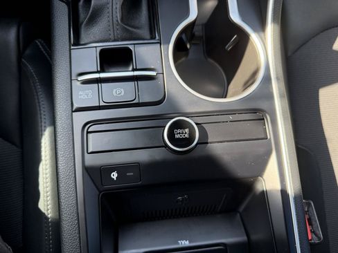 Used 2022 Kia K5 GT-Line FWD image 19