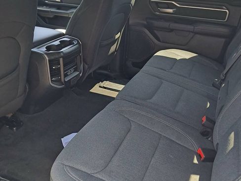 Used 2020 RAM 1500 Big Horn AWD/4WD image 4