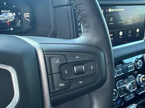 Used 2024 GMC Yukon Denali AWD/4WD image 33