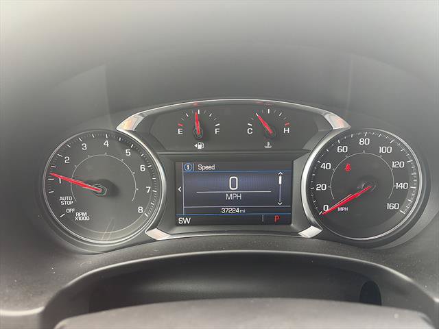 Used 2022 GMC Terrain SLE FWD image 16