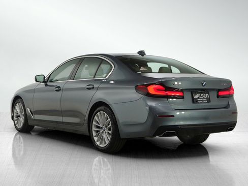 Used 2021 BMW 530i xDrive w/ Convenience Package image 3
