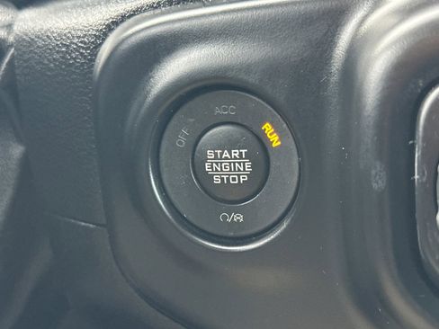 Used 2021 Jeep Gladiator Mojave image 22