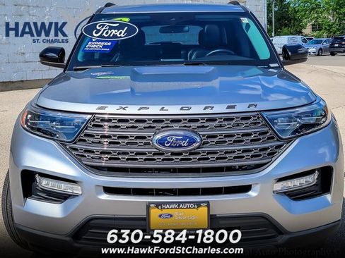 Certified 2023 Ford Explorer XLT w/ Equipment Group 202A AWD/4WD image 4